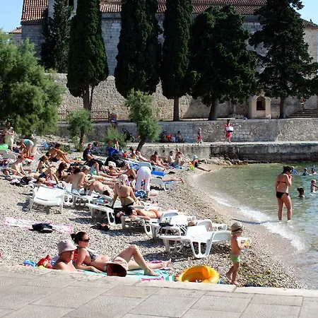 Double Hvar 15706e Hvar Town
